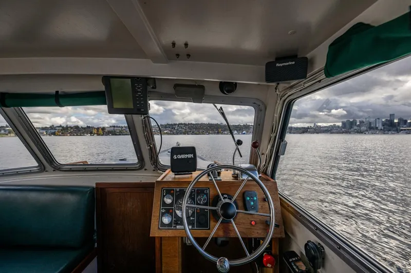 Slide: The Image of Custom Martin Yachts 32 Lobster 1984 - 19