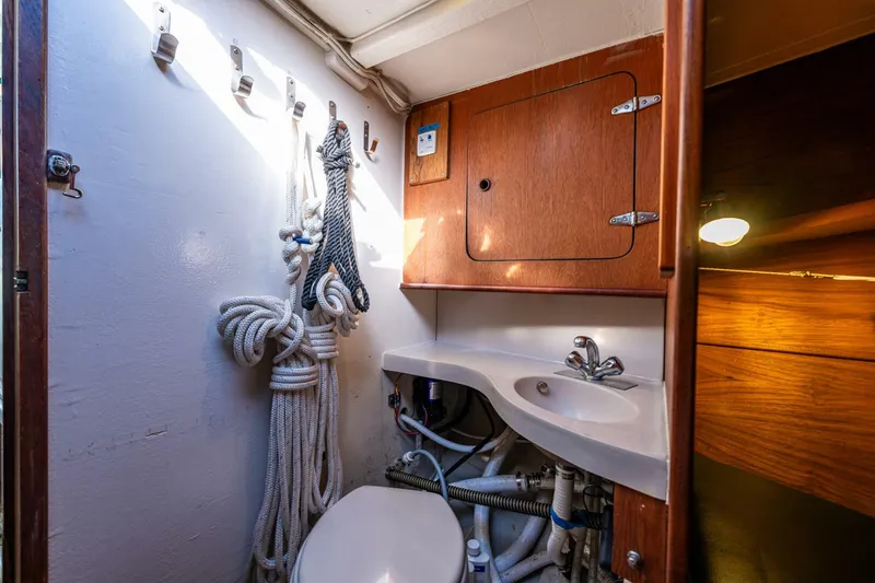 Slide: The Image of Custom Martin Yachts 32 Lobster 1984 - 26