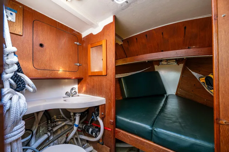 Slide: The Image of Custom Martin Yachts 32 Lobster 1984 - 27