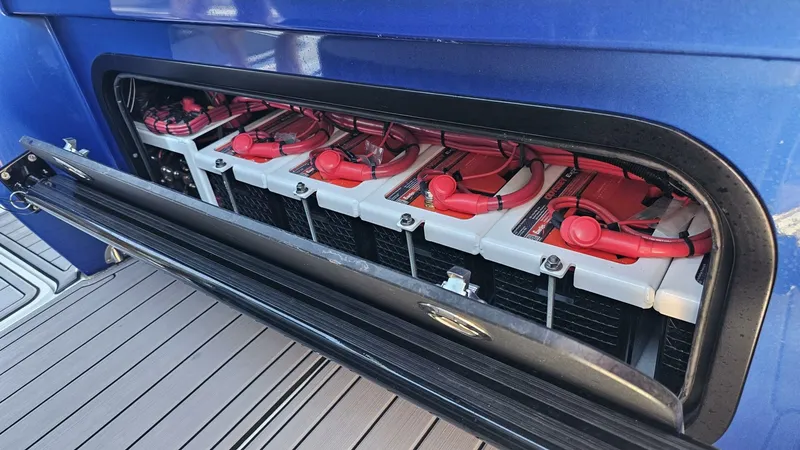 Slide: The Image of Nor-Tech 390 Sport Center Console 2024 - 49