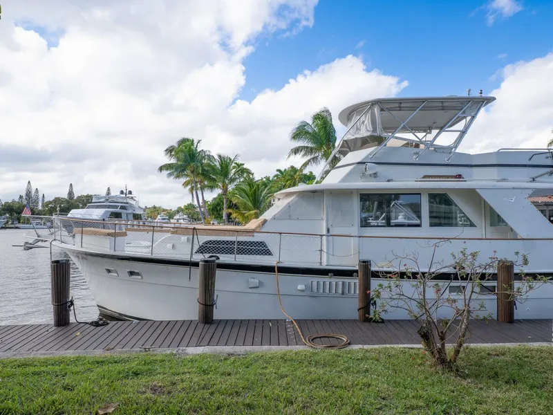 Slide: The Image of Hatteras 58 Yacht Fisherman 1975 - 31