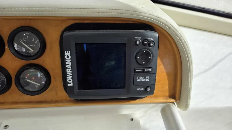 Slide: The Image of Navigator 5300 1998 - 46