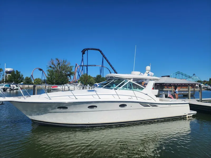 The Image of Tiara 3500 Open 2001 - 0