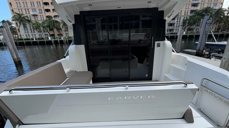 Slide: The Image of Carver Yachts C34 2019 - 27