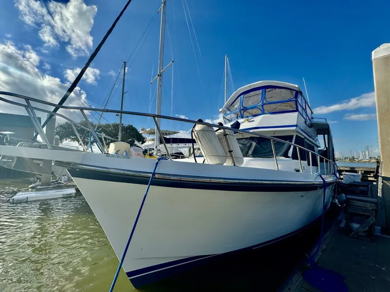 The Image of Marine Trader 47 Tradewinds 1986 - 0