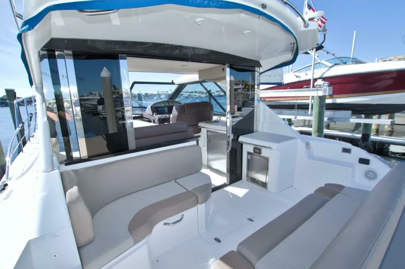 Slide: The Image of Regal 46 Sport Coupe 2014 - 27