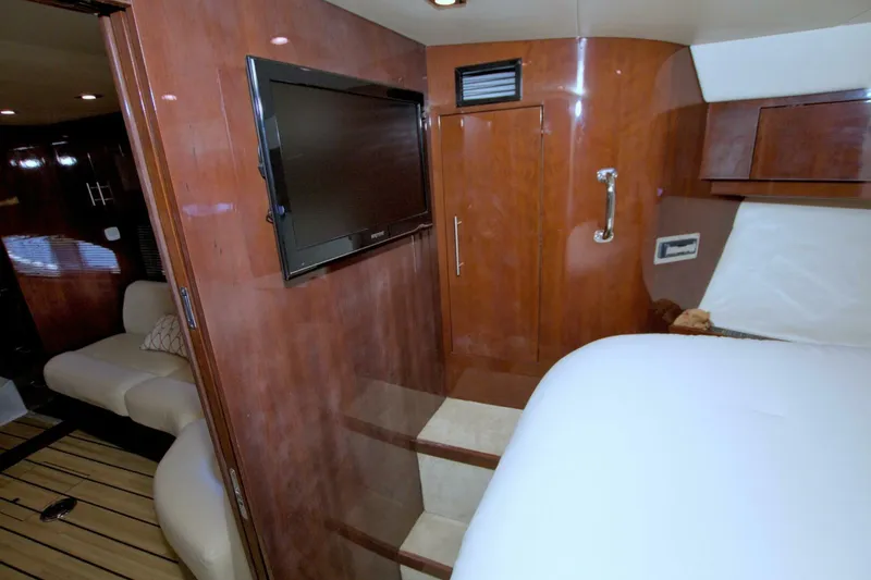 Slide: The Image of Regal 46 Sport Coupe 2014 - 44