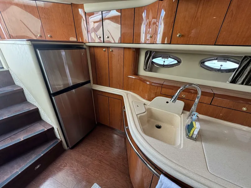 Slide: The Image of Sea Ray 540 Sundancer 2001 - 21