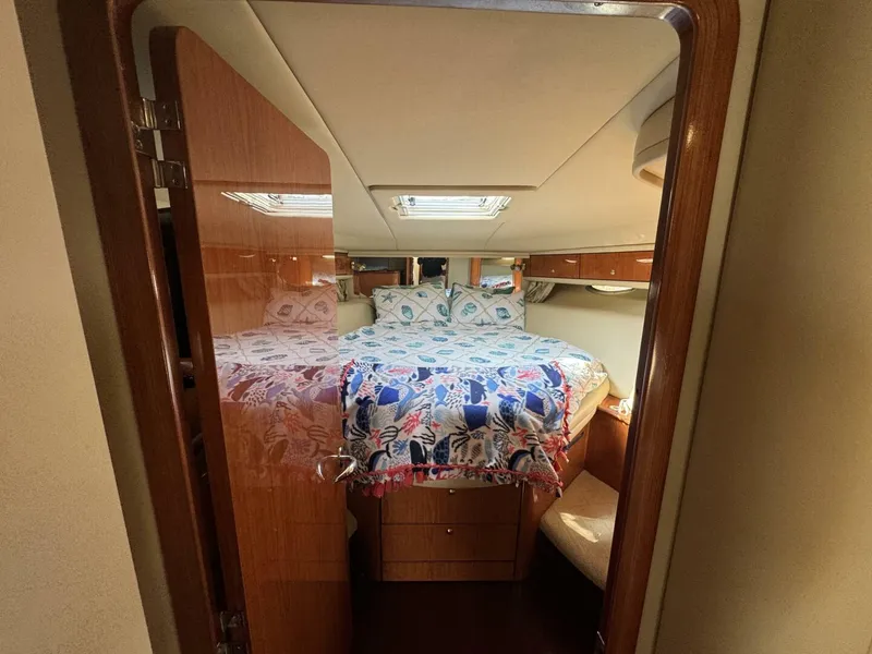 Slide: The Image of Sea Ray 540 Sundancer 2001 - 28