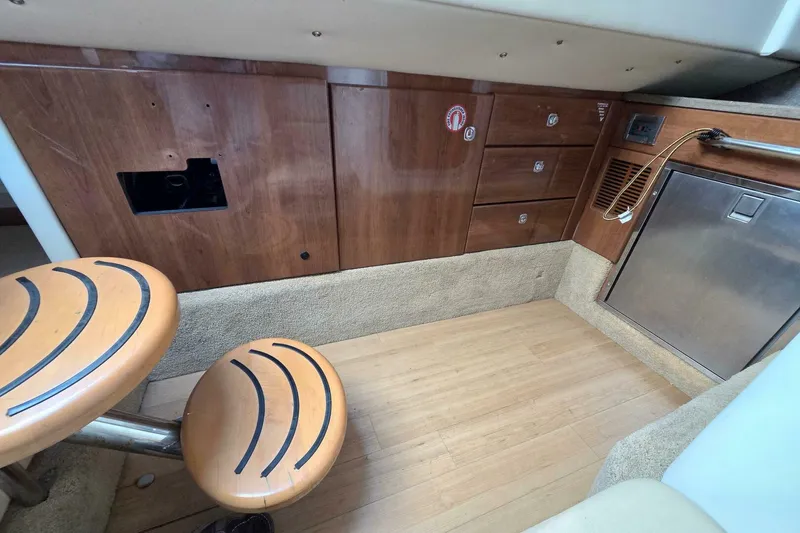 Slide: The Image of Formula 350 Crossover Bowrider 2015 - 31