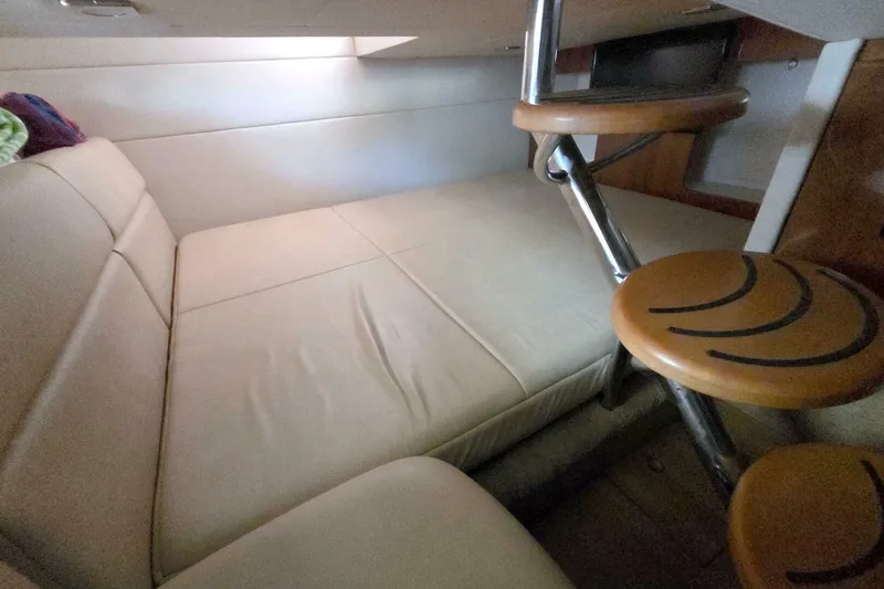 Slide: The Image of Formula 350 Crossover Bowrider 2015 - 37