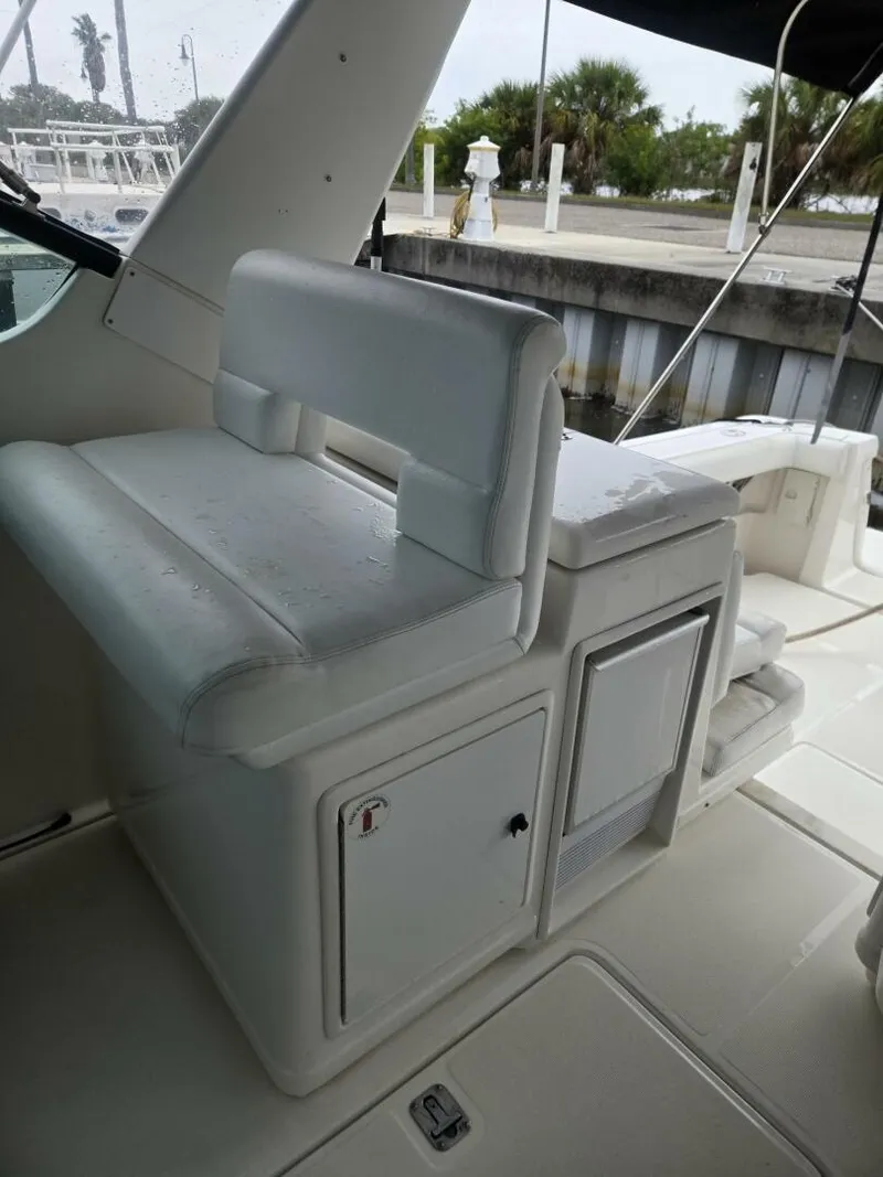 Slide: The Image of Tiara 3500 Open 2002 - 10
