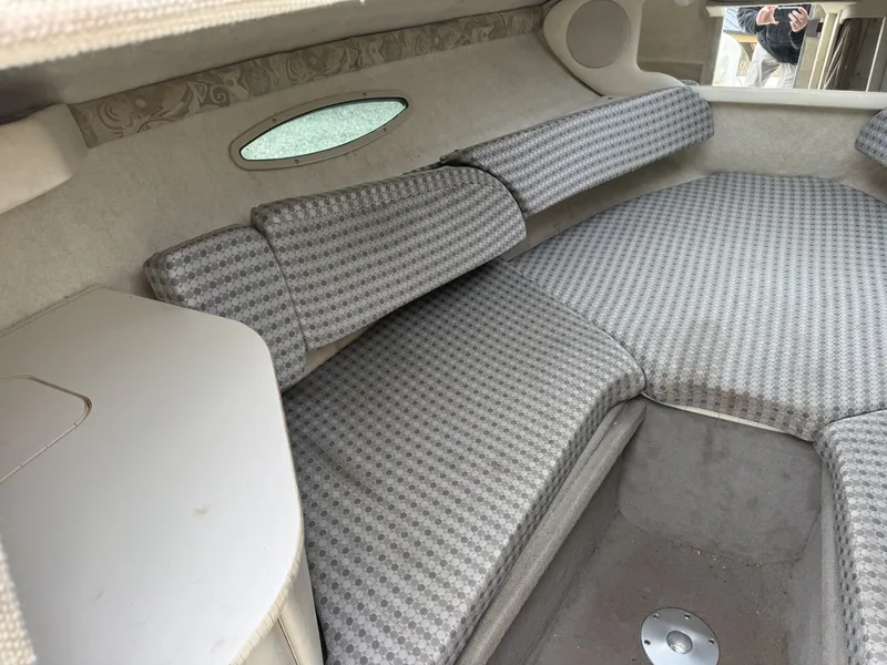 Slide: The Image of Sea Ray 215 Weekender 2004 - 14