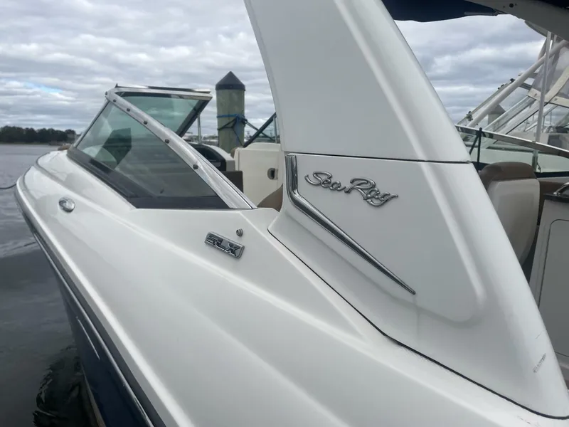 Slide: The Image of Sea Ray 250 SLX 2014 - 3