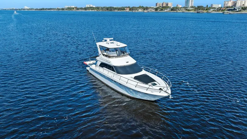 Slide: The Image of Sea Ray 480 Sedan Bridge 1998 - 19