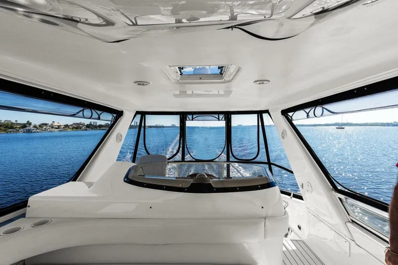 Slide: The Image of Sea Ray 480 Sedan Bridge 1998 - 61