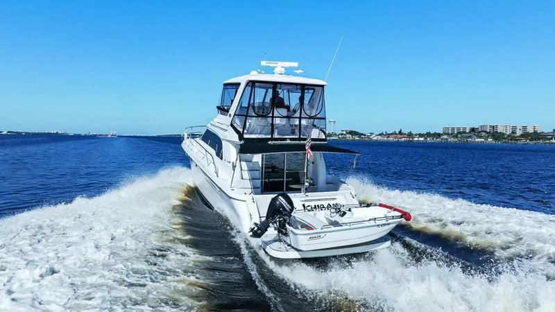 Slide: The Image of Sea Ray 480 Sedan Bridge 1998 - 64