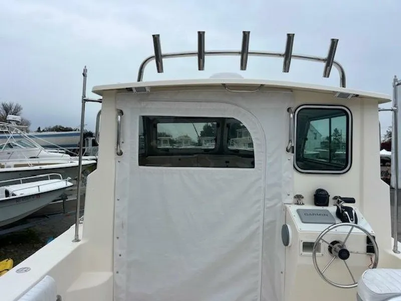 Slide: The Image of Parker Marine 2520 XL 2005 - 5
