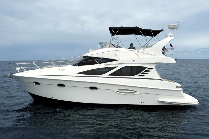 Slide: The Image of Silverton 38 Sport Bridge 2010 - 28