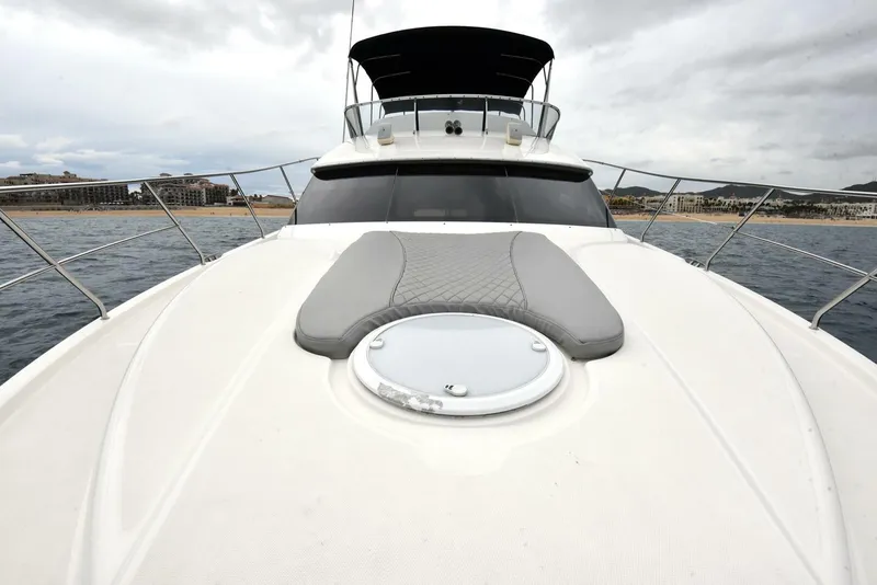 Slide: The Image of Silverton 38 Sport Bridge 2010 - 34