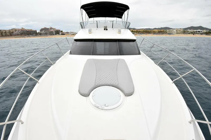 Slide: The Image of Silverton 38 Sport Bridge 2010 - 39