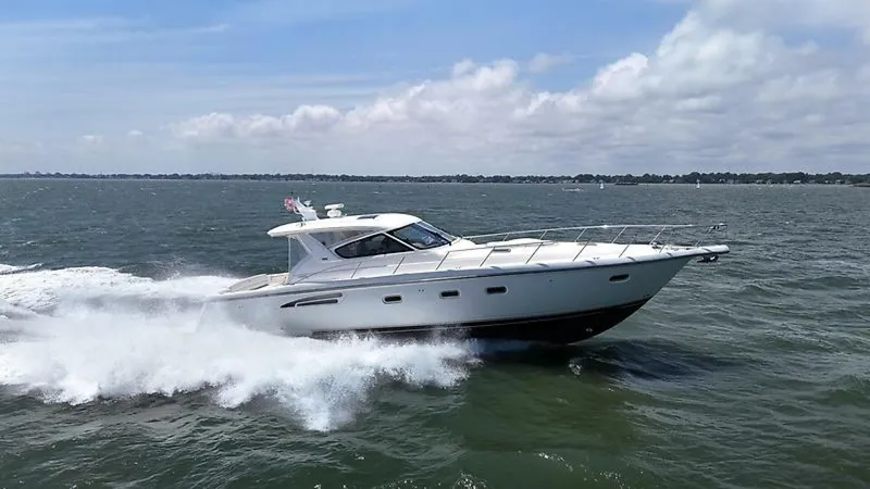 The Image of Tiara 52 Sport Yacht 2001 - 0