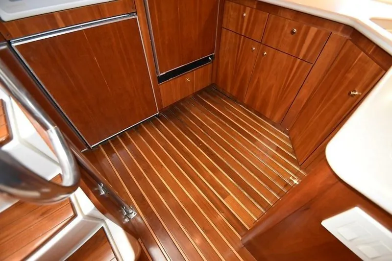 Slide: The Image of Tiara 52 Sport Yacht 2001 - 23
