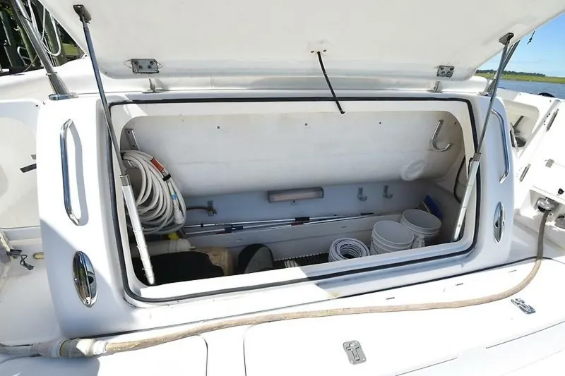 Slide: The Image of Tiara 52 Sport Yacht 2001 - 35