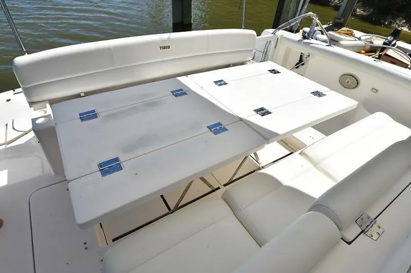 Slide: The Image of Tiara 52 Sport Yacht 2001 - 42