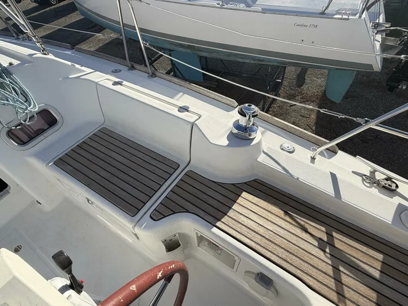 Slide: The Image of Beneteau 2008 - 20