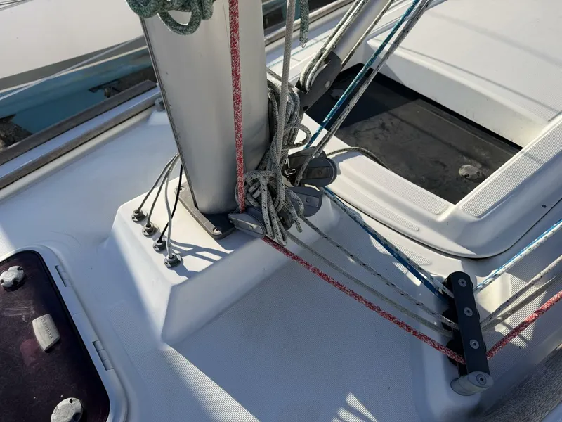 Slide: The Image of Beneteau 2008 - 33