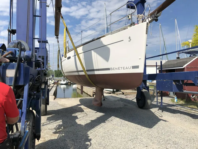 Slide: The Image of Beneteau 2008 - 80