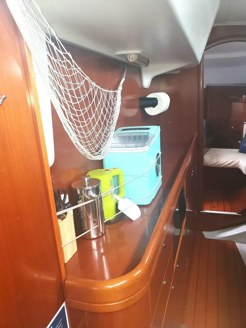 Slide: The Image of Beneteau Center Cockpit 2003 - 20