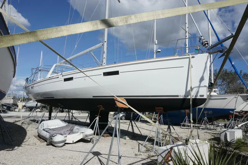 The Image of Beneteau Oceanis ICW 2012 - 0
