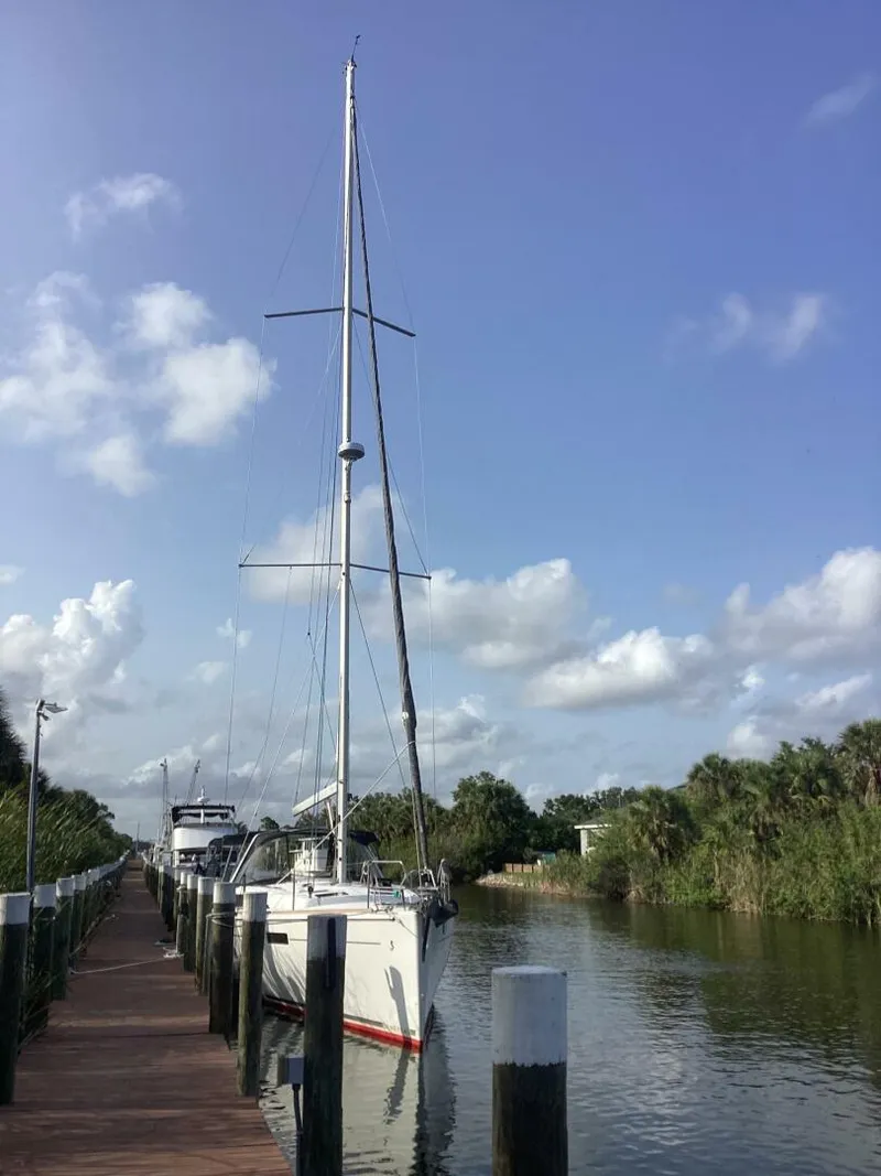 Slide: The Image of Beneteau Oceanis ICW 2012 - 15