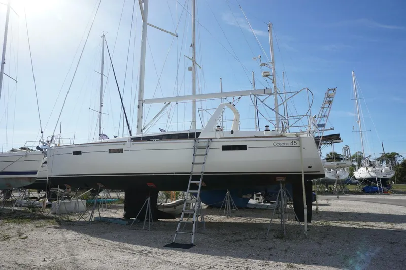 Slide: The Image of Beneteau Oceanis ICW 2012 - 2