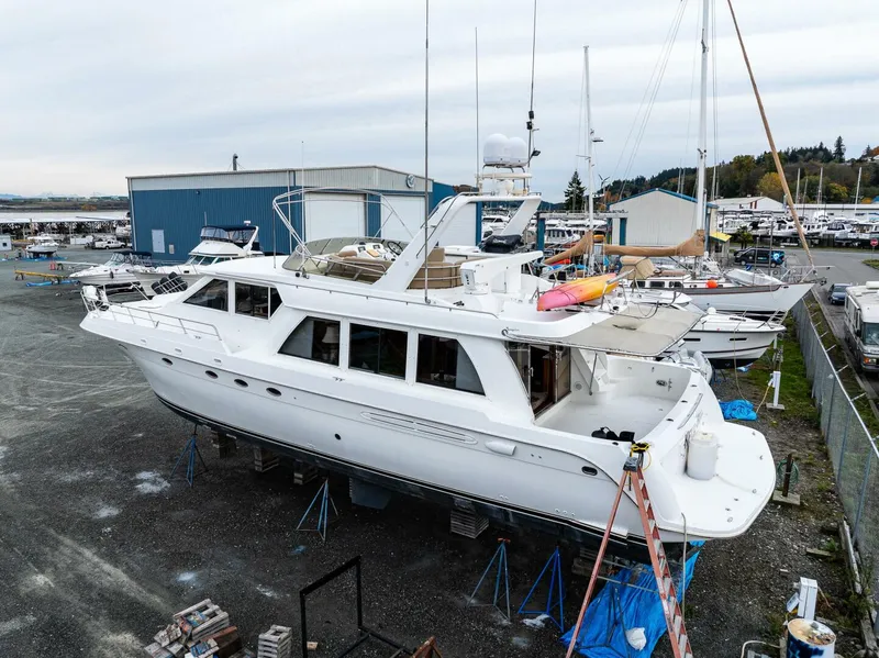 Slide: The Image of Navigator 61 Pilothouse 2001 - 2