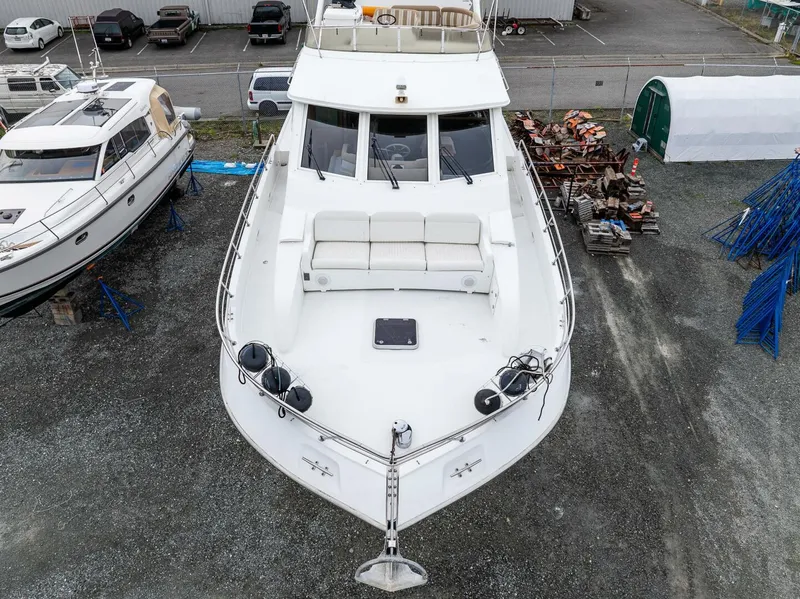 Slide: The Image of Navigator 61 Pilothouse 2001 - 4