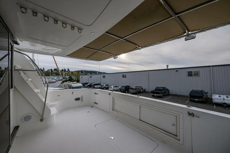 Slide: The Image of Navigator 61 Pilothouse 2001 - 45