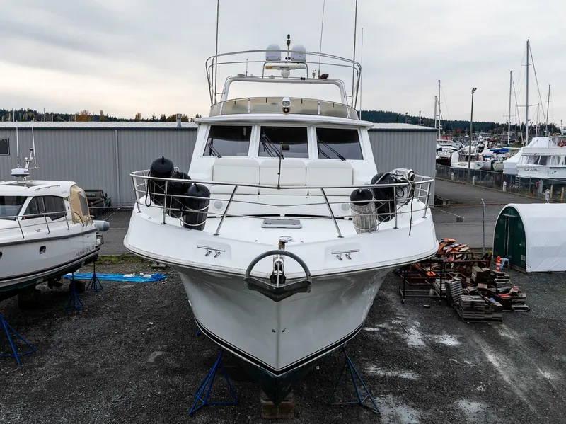 Slide: The Image of Navigator 61 Pilothouse 2001 - 6