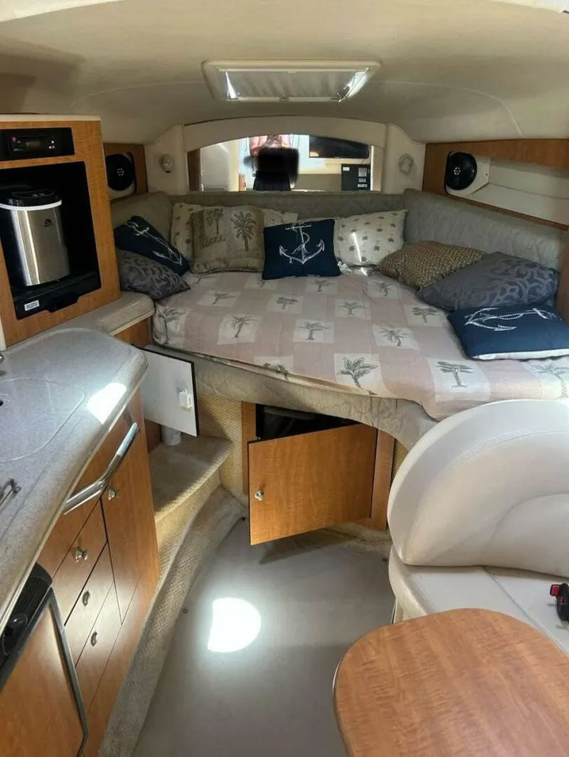 Slide: The Image of Sea Ray 300 Sundancer 2006 - 4