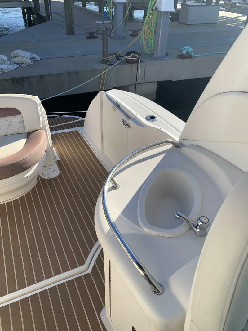 Slide: The Image of Sea Ray 340 Sundancer 2005 - 15