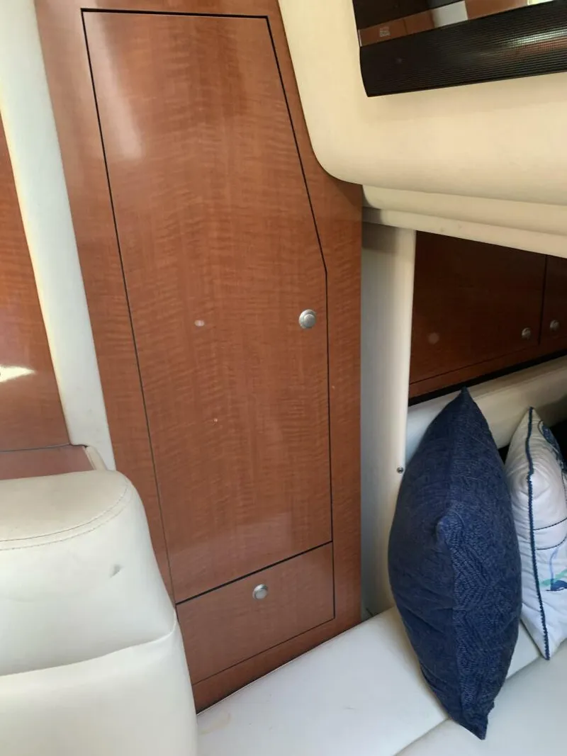 Slide: The Image of Sea Ray 340 Sundancer 2005 - 3