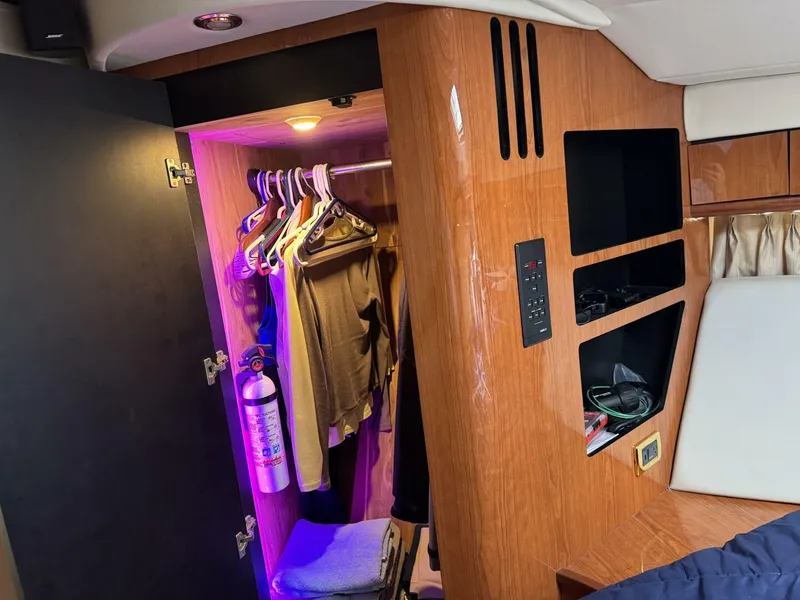 Slide: The Image of Sea Ray 510 SUNDANCER 2001 - 21