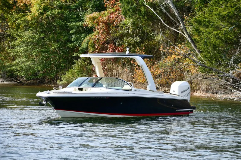Slide: The Image of Chris-Craft Launch 25 GT 2022 - 3