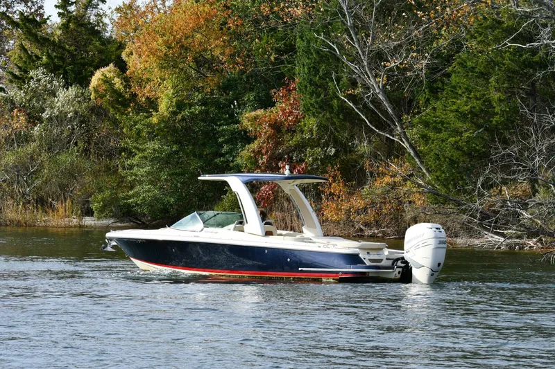 Slide: The Image of Chris-Craft Launch 25 GT 2022 - 1