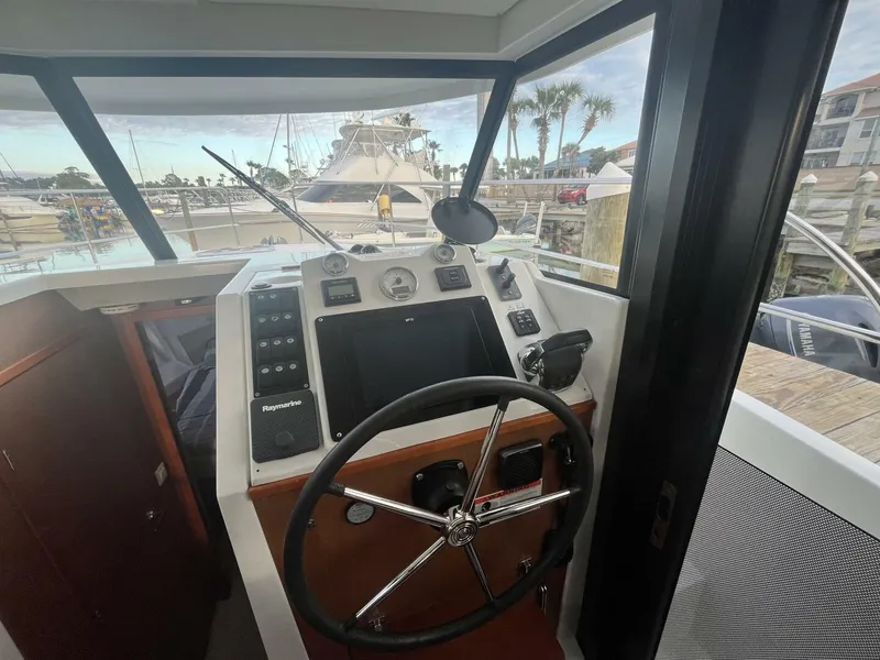 Slide: The Image of Beneteau Swift Trawler 30 2016 - 11