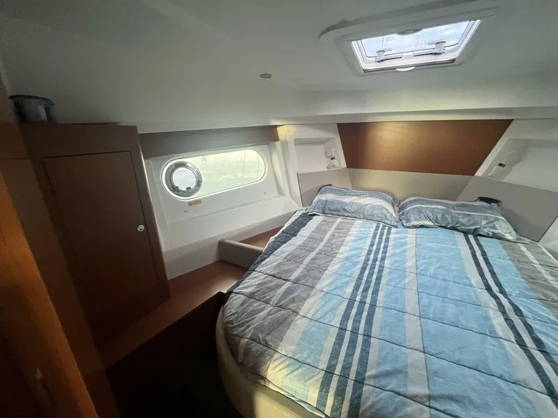 Slide: The Image of Beneteau Swift Trawler 30 2016 - 15