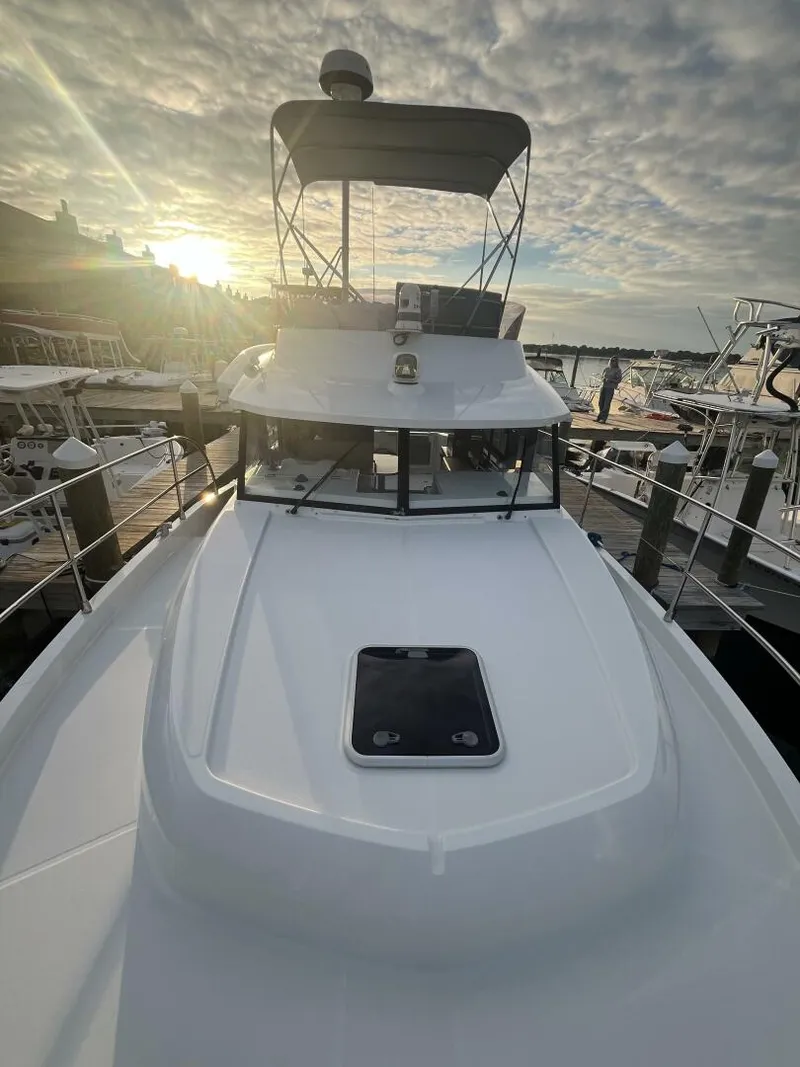 Slide: The Image of Beneteau Swift Trawler 30 2016 - 27