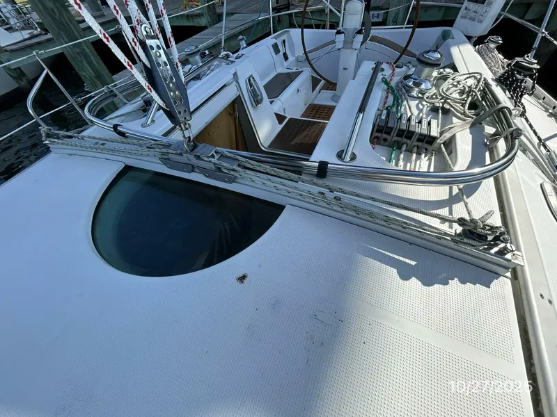 Slide: The Image of Beneteau 38s5 1992 - 20